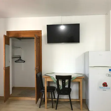 Casa Eli Alloggio in famiglia Năvodari